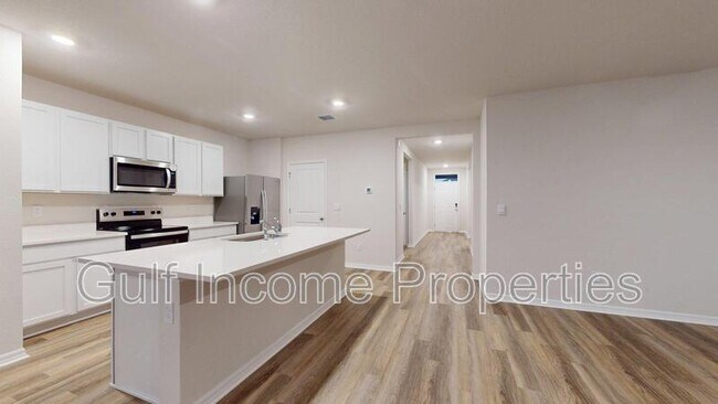 Building Photo - 18220 Canopy Pl