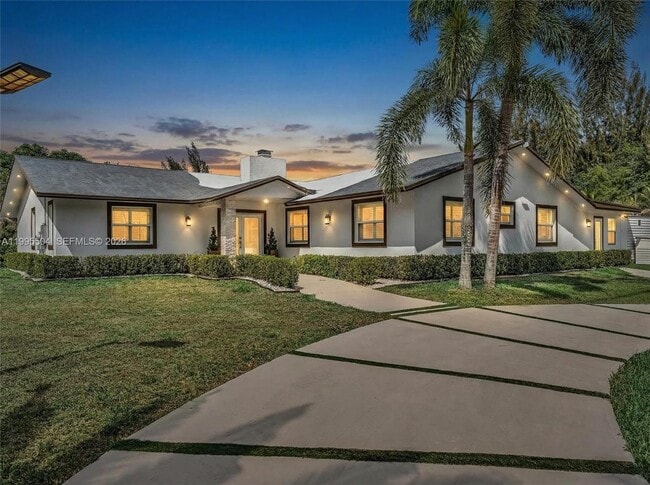 Building Photo - 6920 SW 182nd Way