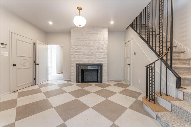 Building Photo - 486 Oxford Rd