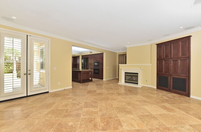 Building Photo - 6941 Waters End Dr