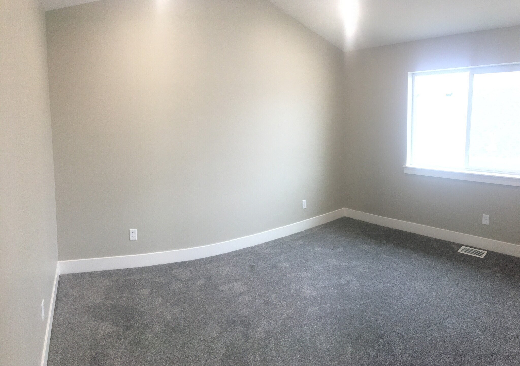 master bedroom - 10668 N 36th E