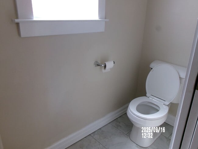 Building Photo - 3BR/1.5BA Single Family Home in Pascagoula...