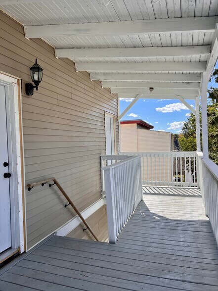 Rear entrance and decks - 94 Graham St