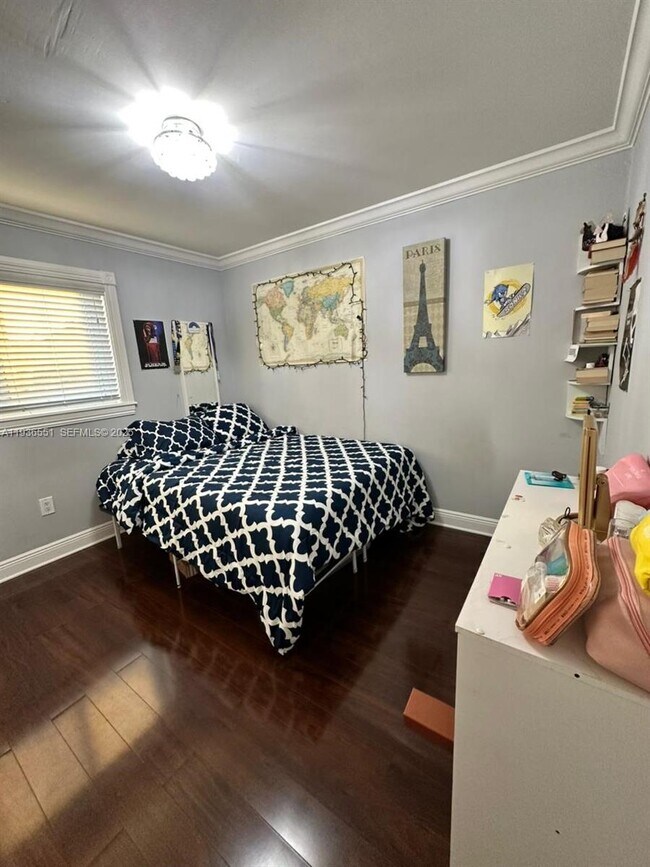 Building Photo - 12531 NW 7th Ln