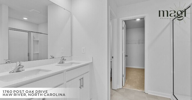 Building Photo - 1760 Post Oak Dr