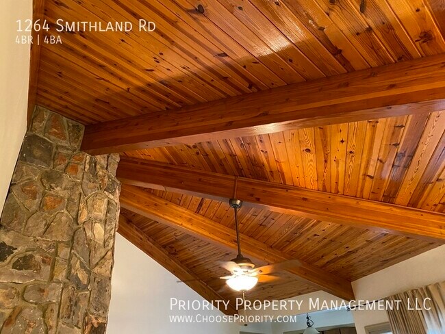 Building Photo - Peaceful Estate - 4 Bedroom 3.5 Bath