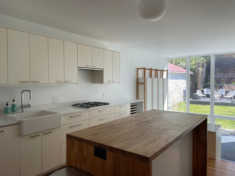 Kitchen + Mudroom/Sunroom Addition - 5025 York Ave S