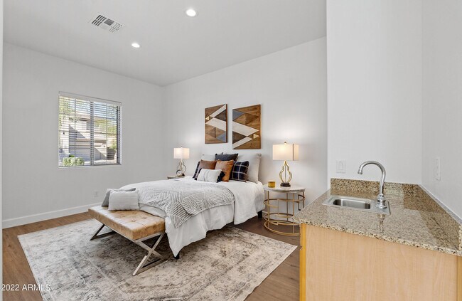 Building Photo - 2413 W Sienna Bouquet Pl