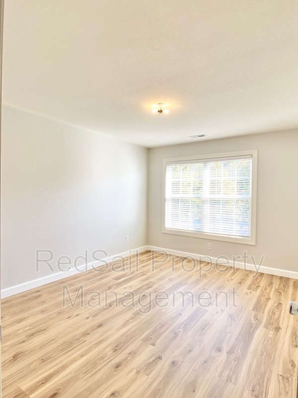 Building Photo - 1312 Myrica Pl