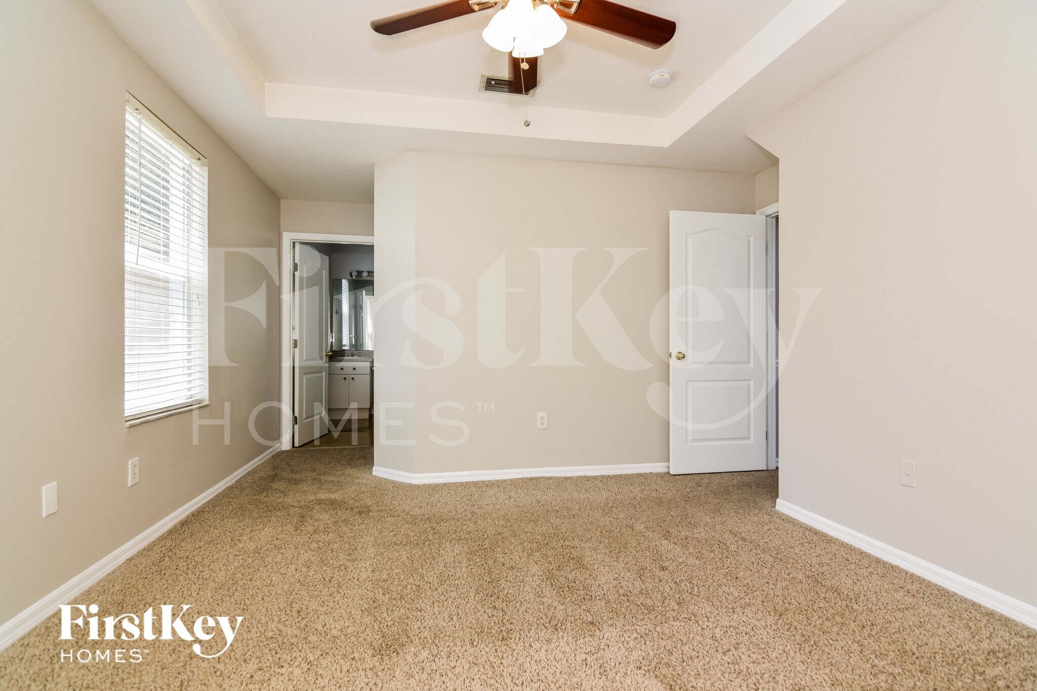 Building Photo - 18136 Birdwater Dr