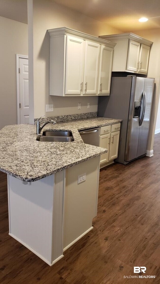 Building Photo - 24490 Kipling Ct