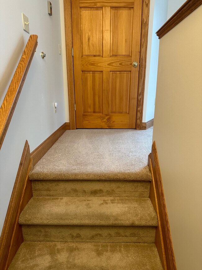 Building Photo - 1085 County Road 4