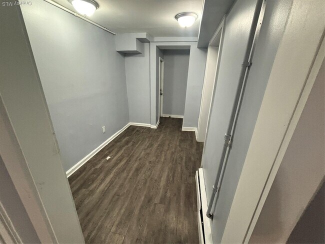 Building Photo - 191 Liberty St