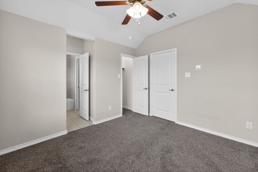 Building Photo - 10304 Big Sandy Ct