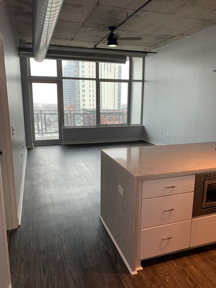 Living Room - 50 E 16th St