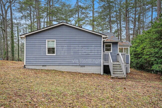 Building Photo - 1788 Dodson Dr SW