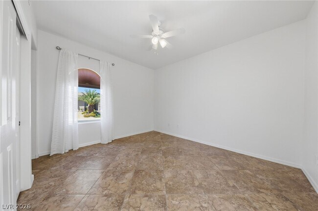 Building Photo - 2148 Shadow Canyon Dr