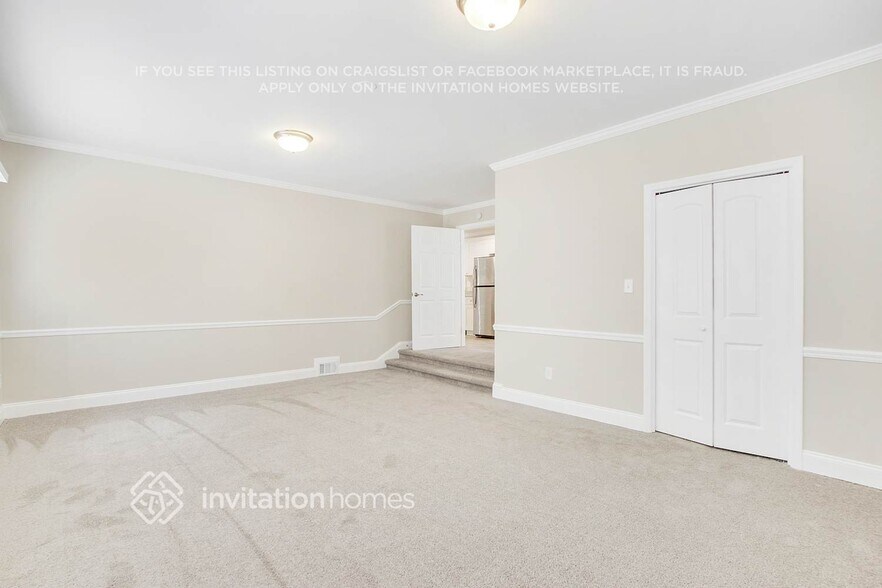 Building Photo - 2441 Springfield Cir