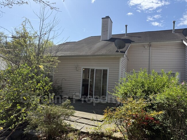 Building Photo - 1212 Red Ash Cir