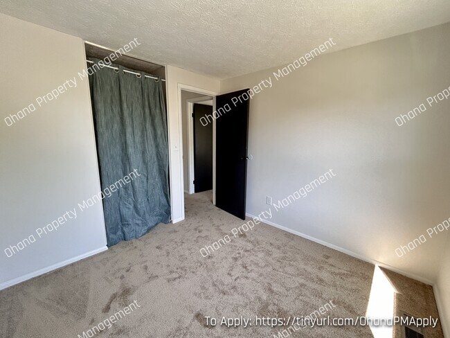 Building Photo - 4420 Hickory Wood Dr