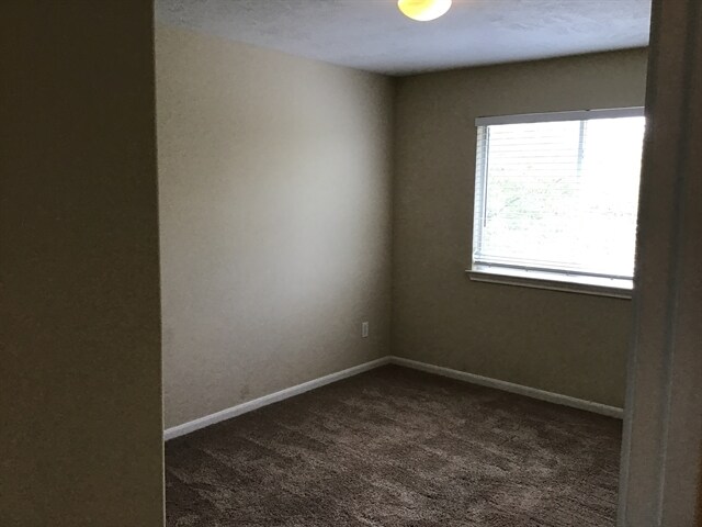 Building Photo - 10523 Linsley Lane