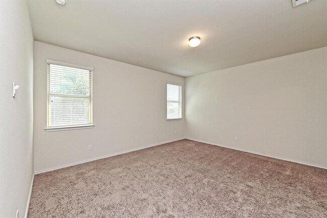 Building Photo - 20133 Navarre Terrace