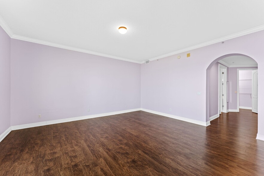 Building Photo - 1431 S Atlantic Ave