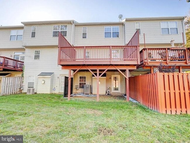 Building Photo - 20824 Shamrock Glen Cir