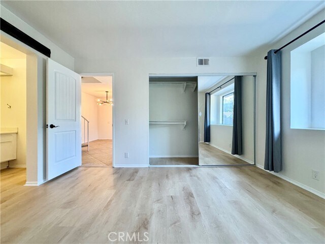 Building Photo - 109 Fallingstar