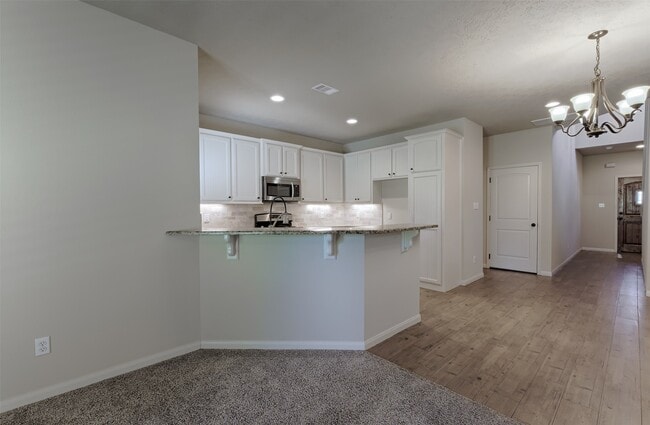 Building Photo - 12960 Orion Ct E