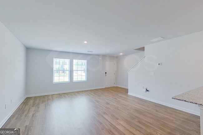 Building Photo - 337 Ironwood Ct