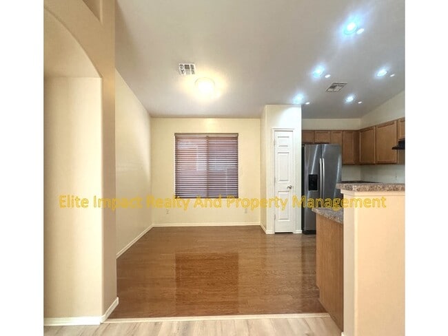 Building Photo - 8332 S Lost Mountain Rd