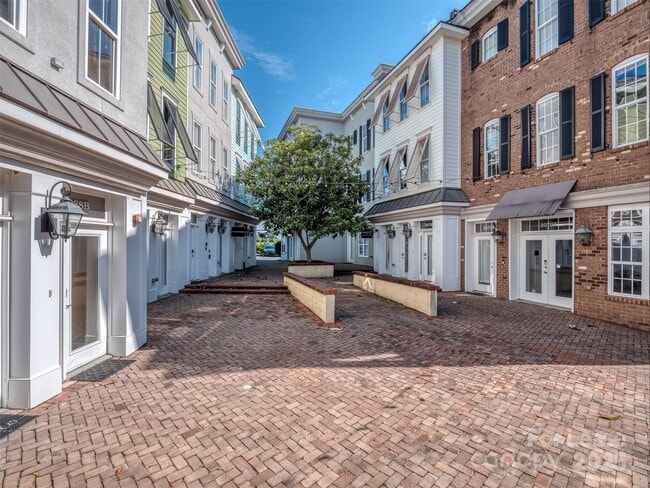 Building Photo - 2074 Ayrsley Town Blvd