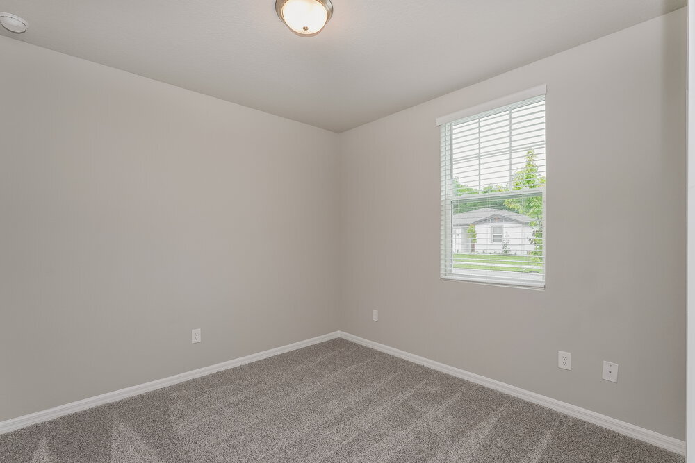 Building Photo - 38993 Harlow Rose Dr