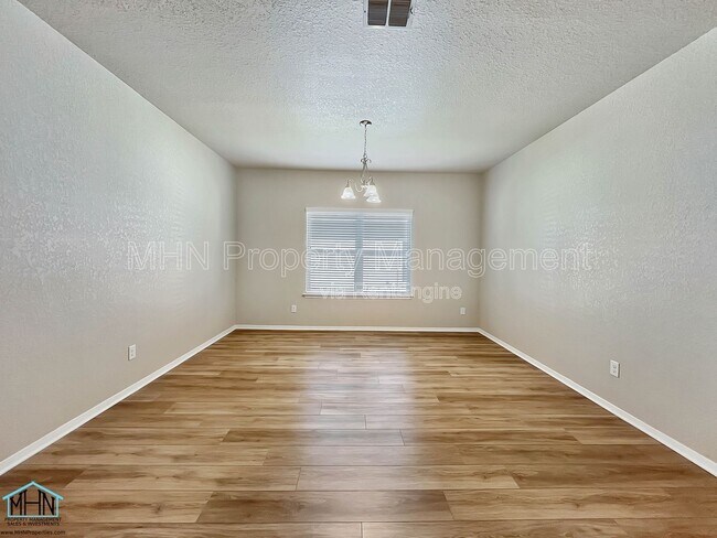 Building Photo - 7118 Marina Del Rey