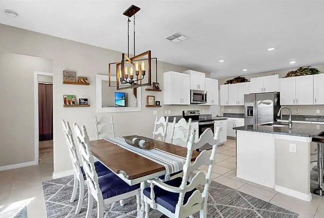 Building Photo - 12841 Wildflower Meadow Dr