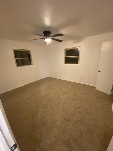 Master bedroom - 721 N 22nd St