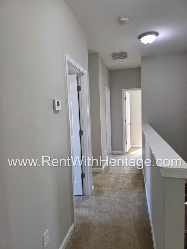 Building Photo - Stunning New 4bd/ 2.5ba / Immaculate / Attention to Detail/ Great Location