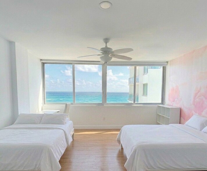 Building Photo - 7135 Collins Ave