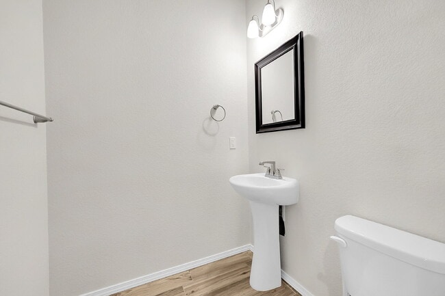 Building Photo - $2,175 - 3 Bed, 2.5 Bath Townhome in CO Sp...