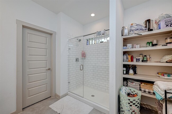 Building Photo - 29526 Wilkerson Ln