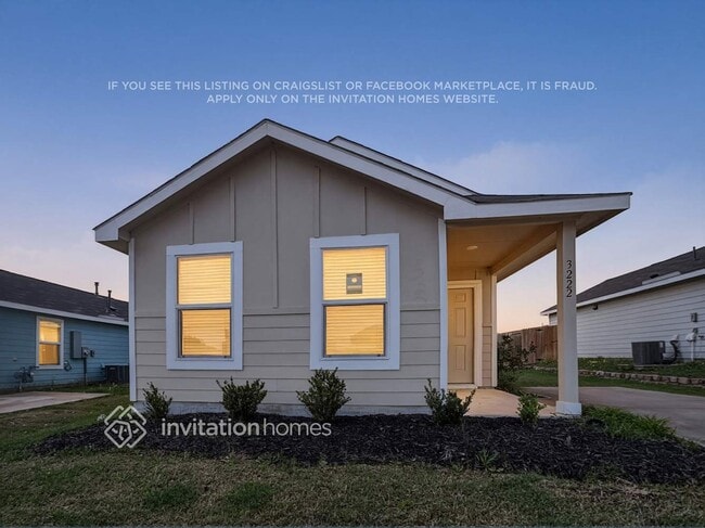 Building Photo - 3222 Crestone Dr