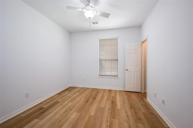 Building Photo - 1700 Van Landingham Dr