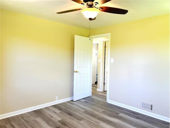 Building Photo - 155 Canton Rd