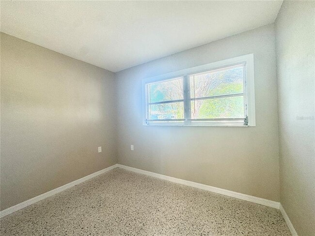 Building Photo - 4528 Floramar Terrace