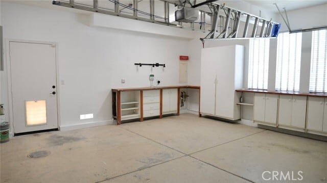 Building Photo - 45 Via Cancion