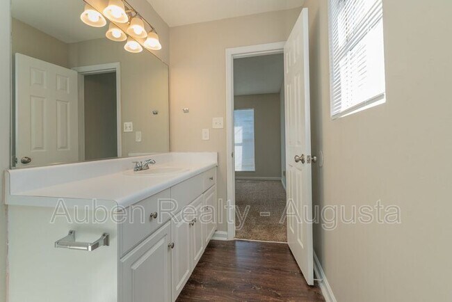 Building Photo - 3609 Stanton Ct