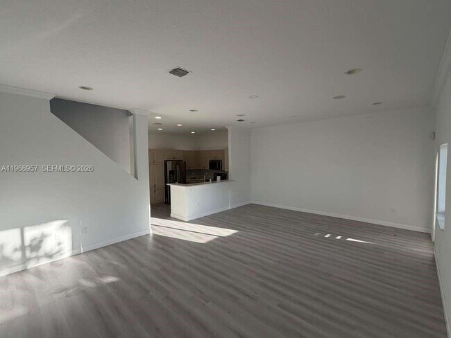 Building Photo - 2704 Treasure Cove Cir