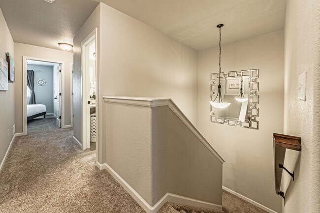 Building Photo - Cozy Fully Furnished  COS Townhome