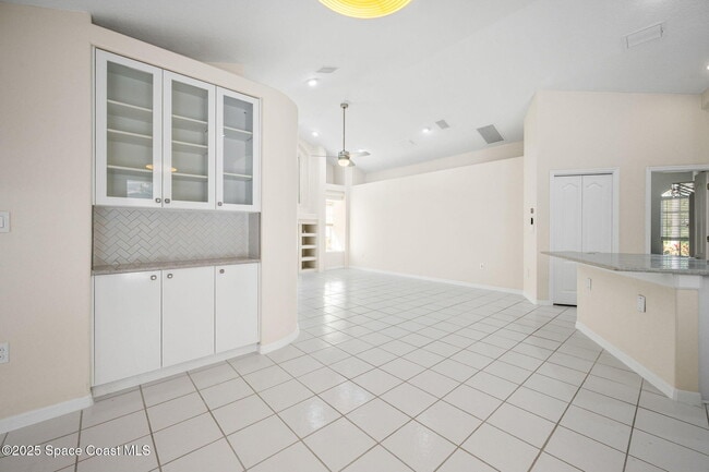 Building Photo - 174 Martesia Way